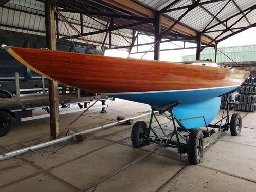 Mooi authentiek Draak zeiljacht uit 1935 met nummer H223, Watersport en Boten, Kajuitzeilboten en Zeiljachten, Gebruikt, Wedstrijdjacht of Racer