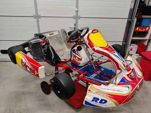 Birel kart - Rotax Max Senior - 0 draaiuren, Sport en Fitness, Karting, Zo goed als nieuw, Kart, Ophalen of Verzenden