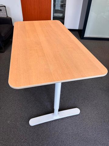 3x IKEA Bekant Bureau 160x80 - In hoogte verstelbaar - afbeelding 3 3x IKEA Bekant Bureau 160x80 - In hoogte verstelbaar - afbeelding 3