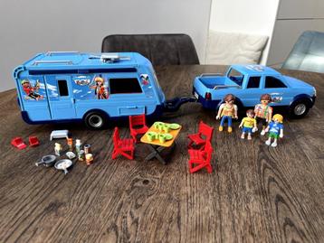 Playmobil Fun Park pick-up met caravan 9502
