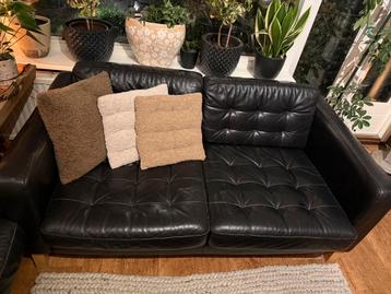 Zwart leren bank Ikea - afbeelding 2 Zwart leren bank Ikea - afbeelding 2