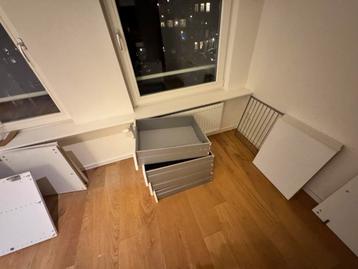 4x IKEA PAX kasten met hgl deuren in een koop GEDEMONTEERD - afbeelding 10 4x IKEA PAX kasten met hgl deuren in een koop GEDEMONTEERD - afbeelding 10