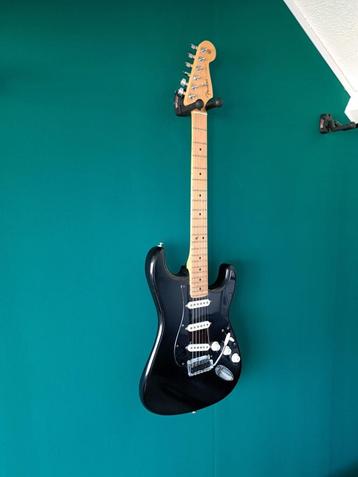 Fender Player Stratocaster (David Gilmour Replica)