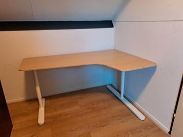 IKEA Hoekbureau - Verstelbaar! - afbeelding 2 IKEA Hoekbureau - Verstelbaar! - afbeelding 2