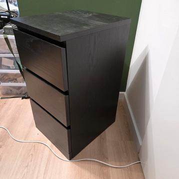 Ikea Malm ladekast zwartbruin - 3 lades - afbeelding 2 Ikea Malm ladekast zwartbruin - 3 lades - afbeelding 2