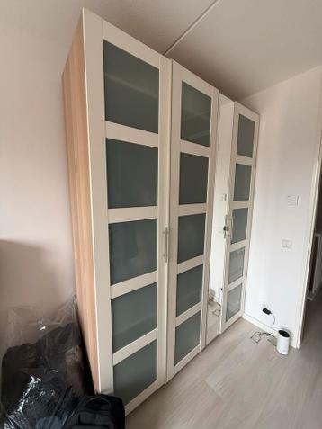 IKEA PAX Kast - 175x237 cm - afbeelding 1 IKEA PAX Kast - 175x237 cm - afbeelding 1