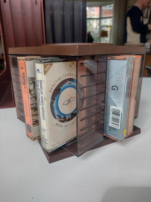 cassette carousel, Huis en Inrichting, Woonaccessoires | Cd- en Dvd-rekken, Gebruikt, Cd's, Kunststof, Ophalen of Verzenden