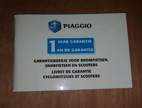 Piaggio garantieboekje voor bromfietsen, snorfietsen en scoo, Fietsen en Brommers, Handleidingen en Instructieboekjes, Nieuw, Ophalen of Verzenden
