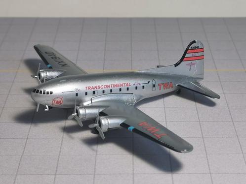 Diecast 1/250 TWA Boeing 307 Stratocruiser diecast, Verzamelen, Luchtvaart en Vliegtuigspotten, Zo goed als nieuw, Schaalmodel