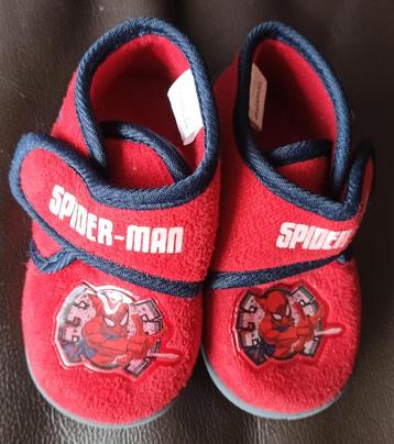 Nieuwe schoentjes/slofjes/pantoffeltjes Spiderman maat 22
