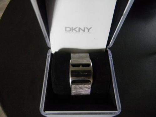 DKNY   mooi dames horloge, Sieraden, Tassen en Uiterlijk, Horloges | Dames, Zo goed als nieuw, Polshorloge, DKNY, Staal, Staal