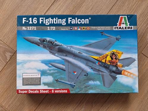 1:72 1/72 Italeri F-16 Fighting Falcon (Klu Decals), Hobby en Vrije tijd, Modelbouw | Vliegtuigen en Helikopters, Zo goed als nieuw