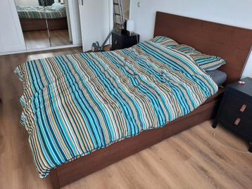 Ikea Malm bed 140x200cm bruin - afbeelding 4 Ikea Malm bed 140x200cm bruin - afbeelding 4