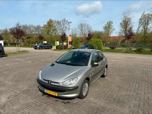 Peugeot 206 1.4 X-line 3D 2005 Grijs nieuwe apk, Auto's, Peugeot, Particulier, ABS, Centrale vergrendeling, Elektrische ramen