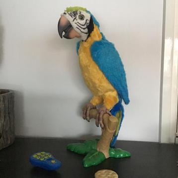 Furreal papagaai zingt danst en beweegt en praat na 