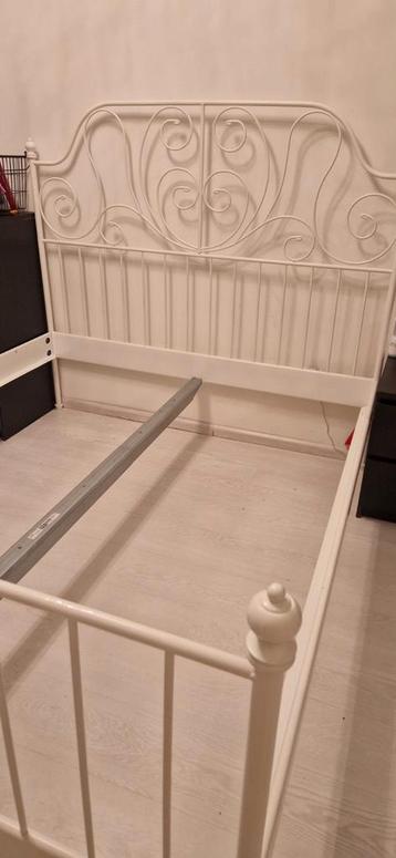 Ikea bedframe 160x200cm stevige frame met lattenbodem - afbeelding 4