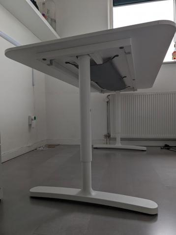 Ikea Bureau Bekant wit - afbeelding 2 Ikea Bureau Bekant wit - afbeelding 2