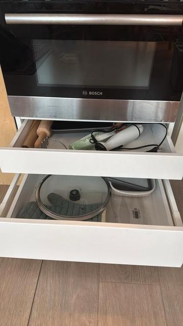 IKEA onderkast + Bosch inductiekookplaat & combimagnetron - afbeelding 5 IKEA onderkast + Bosch inductiekookplaat & combimagnetron - afbeelding 5