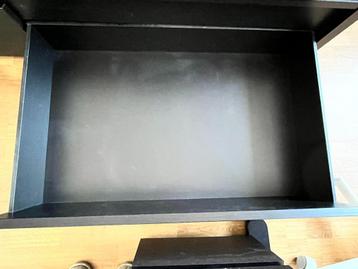 2 zwarte bedlades Ikea Malm - afbeelding 2 2 zwarte bedlades Ikea Malm - afbeelding 2