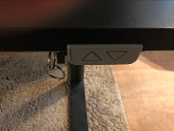 Elektrisch verstelbaar onderstel bureau IKEA BEKANT - afbeelding 2 Elektrisch verstelbaar onderstel bureau IKEA BEKANT - afbeelding 2