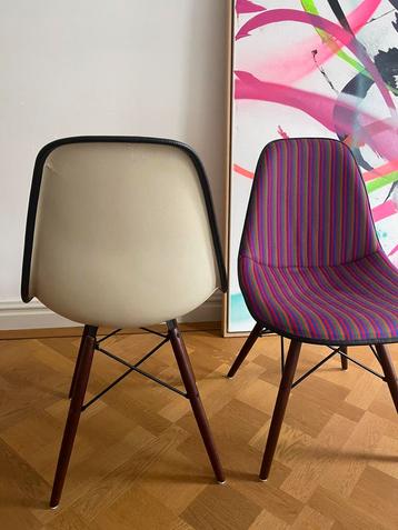 Hermann Miller Eames Eiffel chair - fiberglass