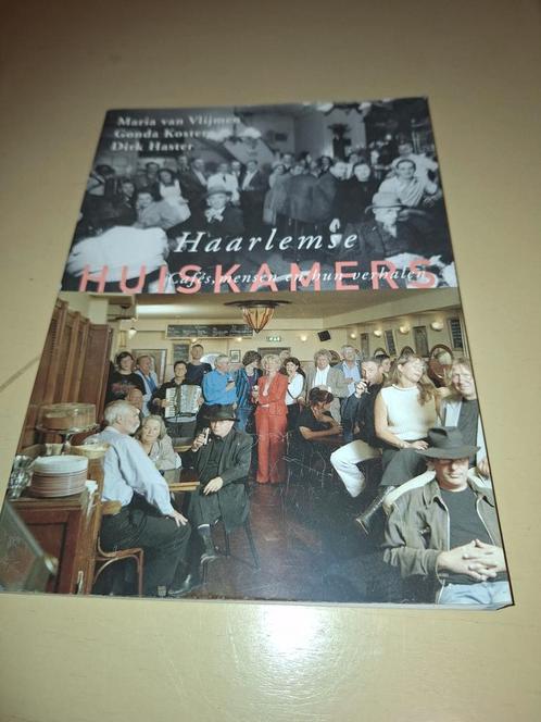 Gonda Koster - Haarlemse huiskamers, Boeken, Geschiedenis | Stad en Regio, Zo goed als nieuw, Ophalen of Verzenden