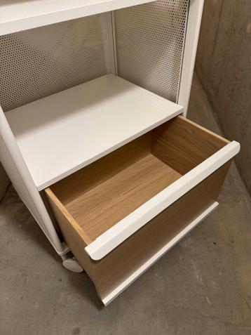 IKEA - BEKANT lademeubel - afbeelding 2 IKEA - BEKANT lademeubel - afbeelding 2