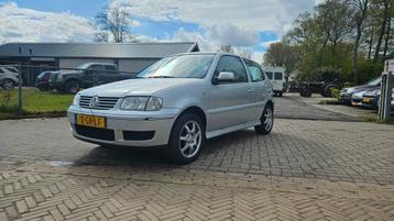 nette Volkswagen Polo 6n2 1.4 173914KM!