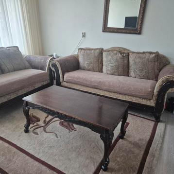 Italiaanse banken set + salontafel en meeer!Opknapper