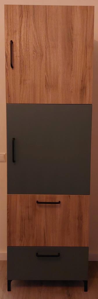 Ikea Besta, walnoot kleur 60 x 202, Huis en Inrichting, Kasten | Wandmeubels, Zo goed als nieuw, 200 cm of meer, Minder dan 150 cm