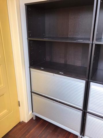 EFFEKTIV IKEA 19 elementen met rolluiken, deurtjes en open - afbeelding 3 EFFEKTIV IKEA 19 elementen met rolluiken, deurtjes en open - afbeelding 3