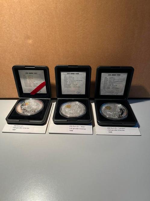 3 x HERDENKINGSMUNT 200 Euro Proof-like ZILVER/GOUD +Kinebar, Postzegels en Munten, Munten | Nederland, 50 gulden, Koningin Beatrix