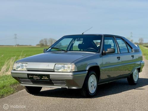 Citroën BX 1.6 TGI Millésime 1990, Auto's, Oldtimers, Bedrijf, Te koop, Centrale vergrendeling, Elektrische ramen, Metallic lak