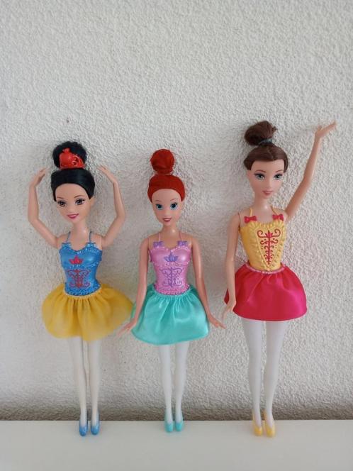 Disney Princess Ballerina's Sneeuwwitje, Ariel en Belle 2012, Kinderen en Baby's, Speelgoed | Poppen, Gebruikt, Overige typen