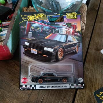 Hot Wheels PREMIUM NISSAN SKYLINE RS KDR30 BOULEVARD