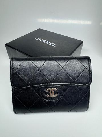 Chanel wallet 