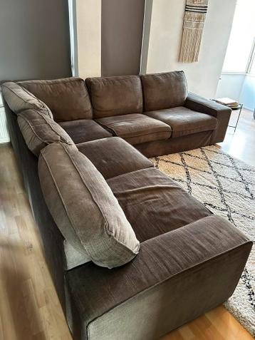 Grijze Ikea KIVIK hoekbank, 4-zits - afbeelding 1 Grijze Ikea KIVIK hoekbank, 4-zits - afbeelding 1