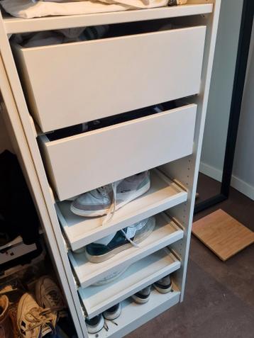 Ikea Pax hoekkast + losse kast wit 236cm hoog - afbeelding 3 Ikea Pax hoekkast + losse kast wit 236cm hoog - afbeelding 3