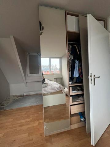 Spiegel deur PAX kast Ikea 50x235 - afbeelding 2 Spiegel deur PAX kast Ikea 50x235 - afbeelding 2