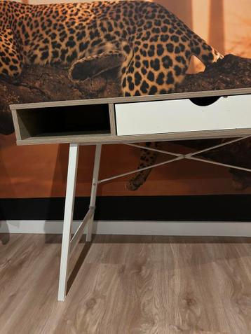 Beginners Bureautje - afbeelding 2 Beginners Bureautje - afbeelding 2