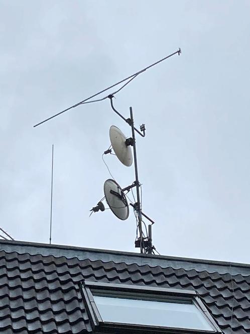 Aangeboden complete VHF/UHF antenne installatie, Telecommunicatie, Antennes en Masten, Gebruikt, Antenne, Ophalen