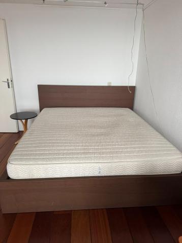 IKEA MALM bed 180x200cm - afbeelding 1 IKEA MALM bed 180x200cm - afbeelding 1