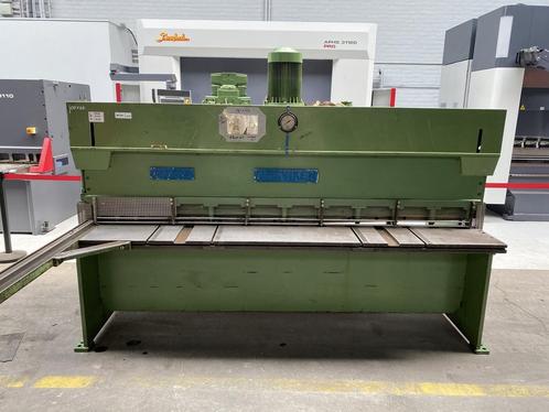 Knipbank knipschaar plaatschaar Hydraulisch Ursviken 2550x5m, Zakelijke goederen, Machines en Bouw | Metaalbewerking