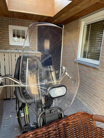 Fietsstoeltje voorzijde Yepp + extra adapter voor 2e fiets