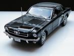 Nieuw Modelauto Ford Mustang Coupe 1964 /65 – Welly 1:18