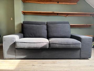 MOET WEG - GRATIS - IKEA KIVIK 2-zitsbank + hoofdsteunen - afbeelding 1 MOET WEG - GRATIS - IKEA KIVIK 2-zitsbank + hoofdsteunen - afbeelding 1