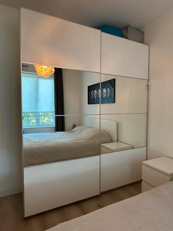 Ikea Pax kast met schuifdeuren - afbeelding 1 Ikea Pax kast met schuifdeuren - afbeelding 1