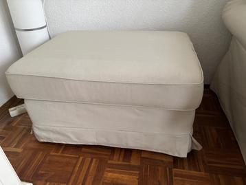 Nette hoekbank met hocker Ikea Ektorp - afbeelding 2 Nette hoekbank met hocker Ikea Ektorp - afbeelding 2