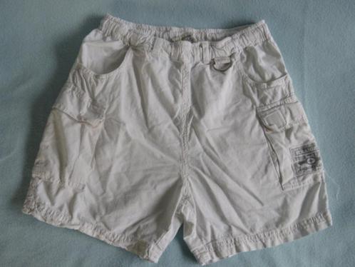1 EURO OF GRATIS Korte broek wit met zakken en aansnoerkoord, Kinderen en Baby's, Kinderkleding | Maat 140, Zo goed als nieuw