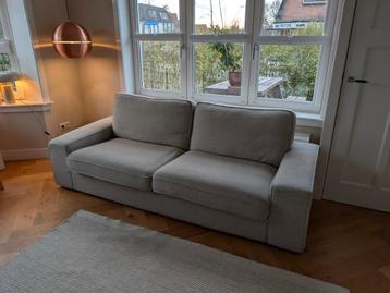 Ikea Kivik 3 zits bank beige met hocker/poef - zeer goed! - afbeelding 2 Ikea Kivik 3 zits bank beige met hocker/poef - zeer goed! - afbeelding 2